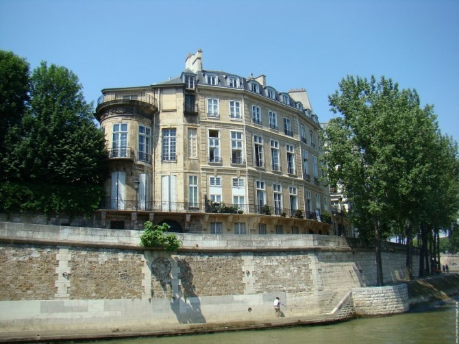 10 hotels in France boycotted by citizens of Egypt, Bahrain, UAE, Saudi Arabia