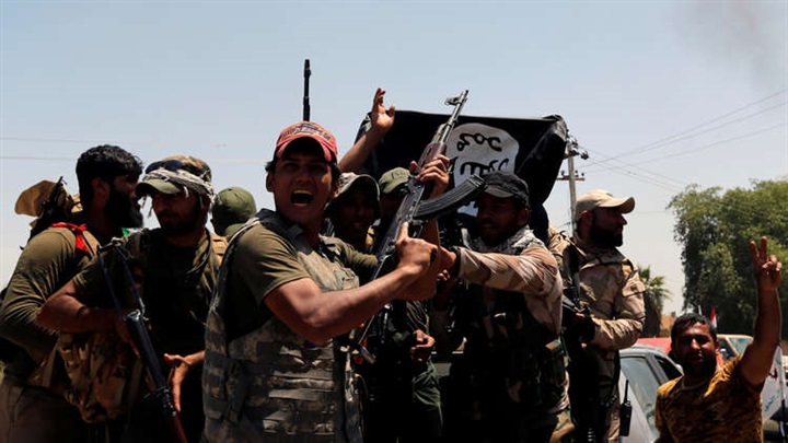 «Islamization of Europe» Groups are the starting points of recruitment young people in favor of Daesh