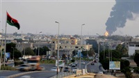 400 Detainees Break