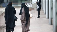 Sri Lanka bans face