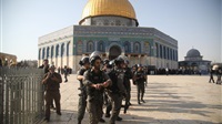 Dozens of Palestinians
