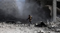 Air strikes kill
