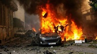 17 killed in car