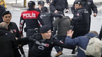 Turkish police detain