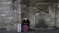 Turkey ‘bans cyanide’