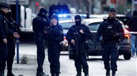 Paris police suspended