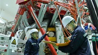 China turns on nuclear-powered