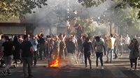 Iran protests: riot