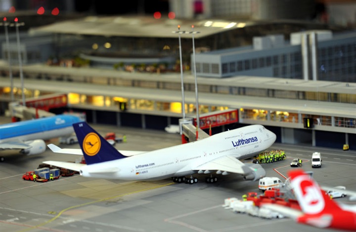 Hamburg Airport officials